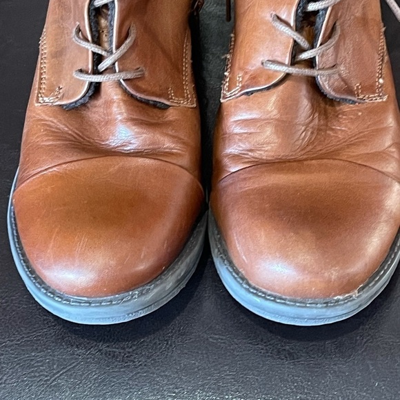 Little Burgundy leather boots in a size 8.5 - Picture 16 of 16